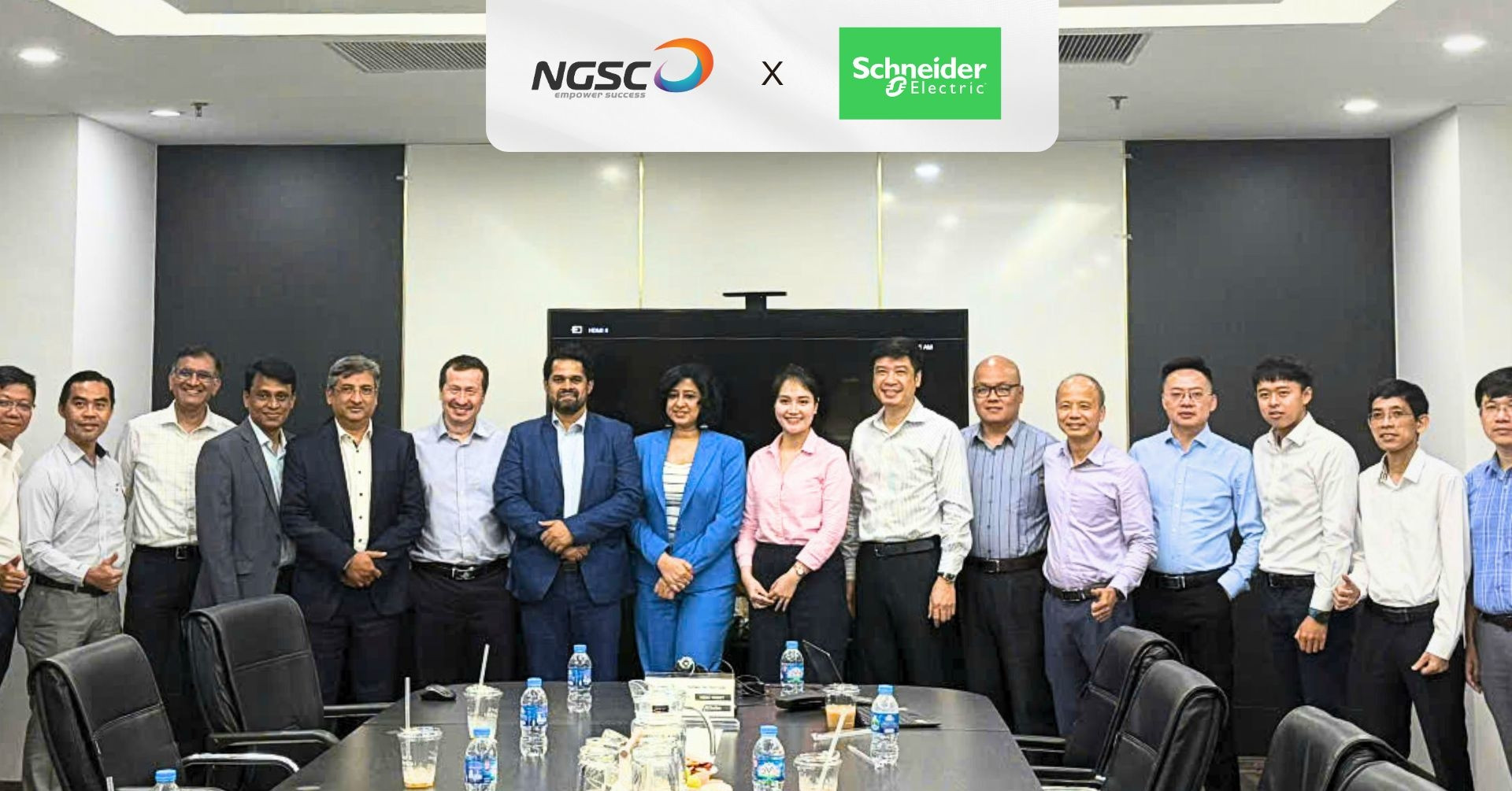 NGSC và Schneider Electric hợp tác chiến lược thúc đẩy chuyển đổi số