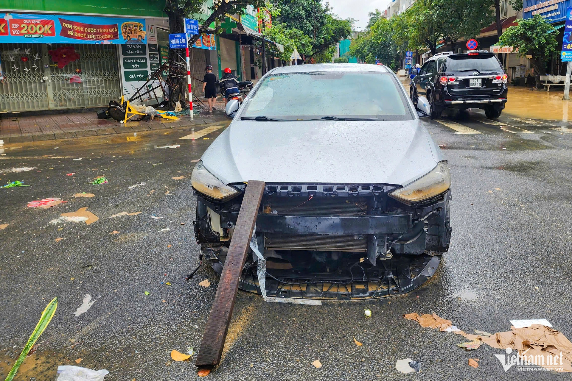 W-1 Tay Nha Trangjpg.jpg