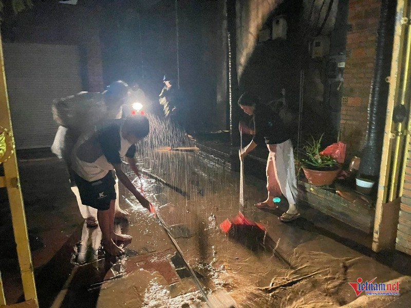 W-Lau dọn nhà 2.jpg