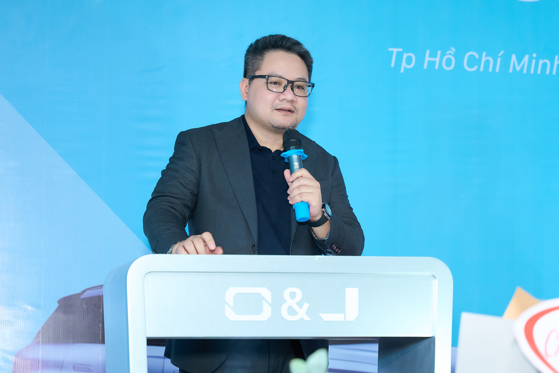 ANH 1. NGUYEN DANG QUANG PGD OMODA.jpg