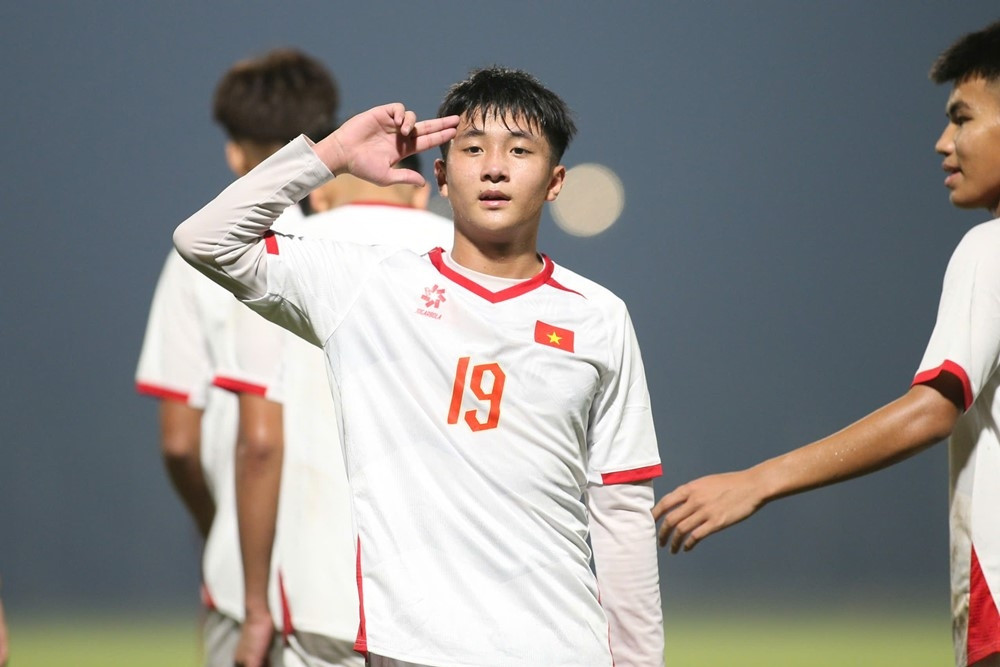 BXH vòng loại U17 châu Á 2026: U17 Việt Nam thắng 6-0 vẫn xếp sau Malaysia