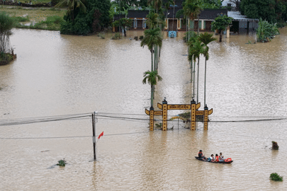 Cuộc sống 'hai không' của người dân vùng lũ Khánh Hoà trong ngày thứ 5 chống lũ