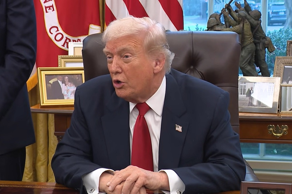 Ông Trump nói Kiev phải chấp nhận kế hoạch hòa bình 28 điểm, Ukraine phản ứng