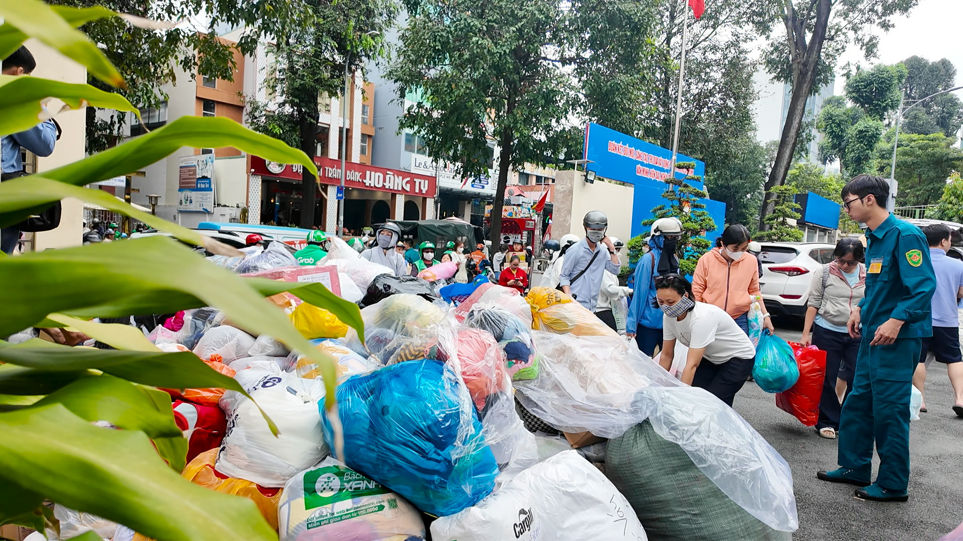 TPHCM: Triệu tấm lòng hướng về đồng bào miền Trung