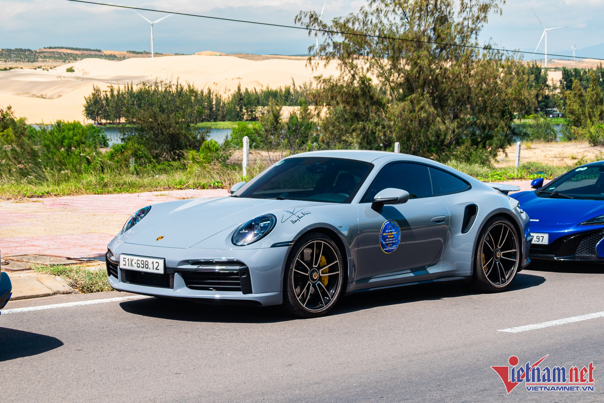 W-hkk sieu xe 21.JPG.jpg