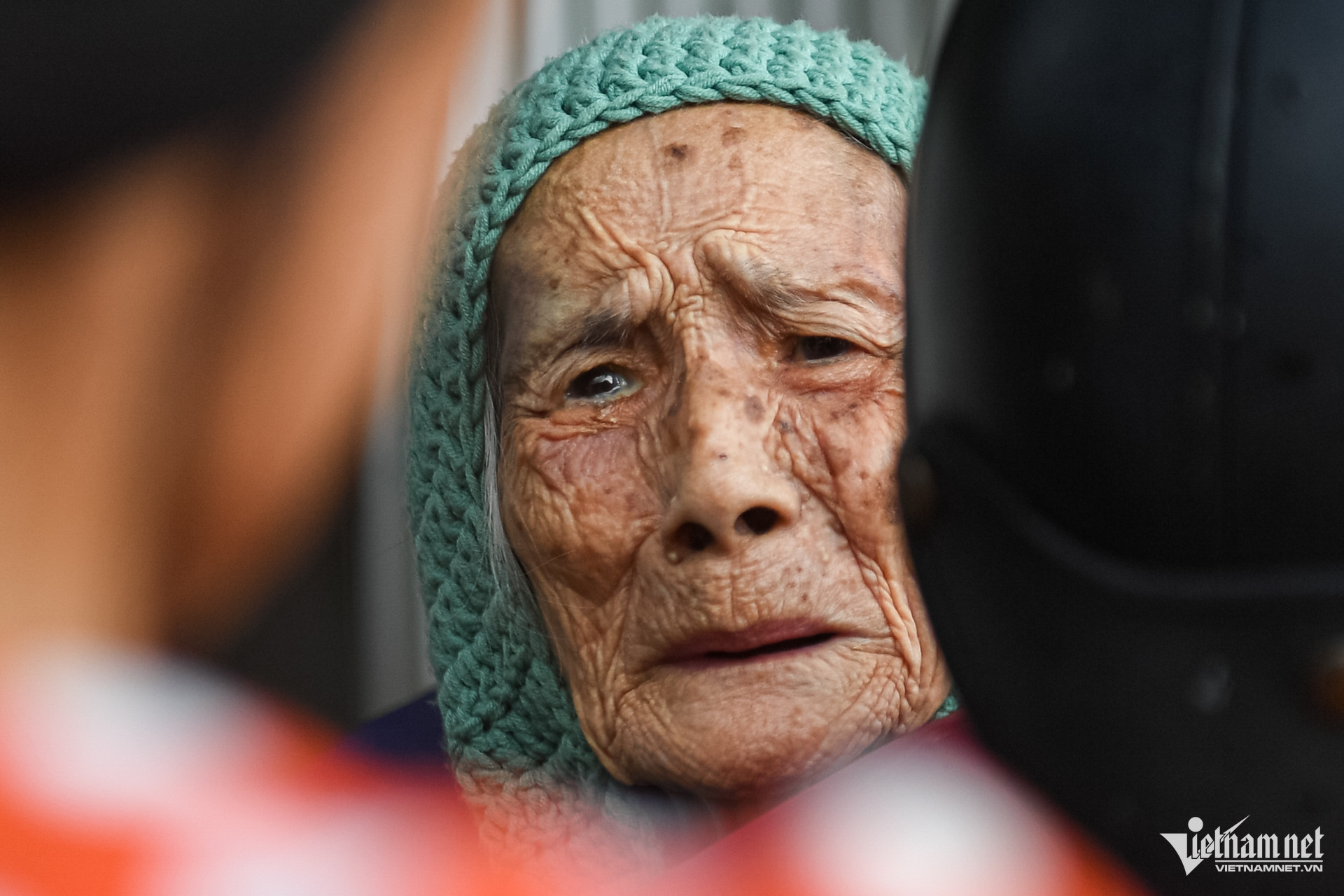 Box https://static-images.vnncdn.net/vps_images_publish/000001/000003/2025/11/22/w-ngap-lut-nha-trang-10-547.jpg