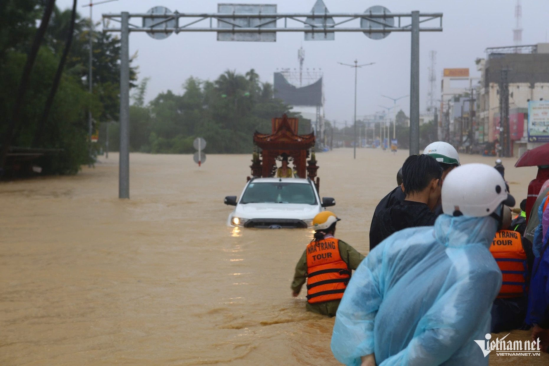 w z7243151436129 15286d470516fd2c9e59df80e34a7129 1653.jpg