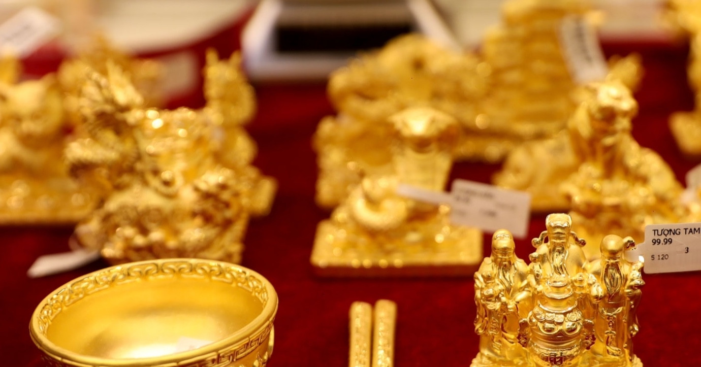 Giá vàng hôm nay 23/11/2025 giằng co, tín hiệu ...