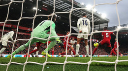 Liverpool Nottingham Murillo.jpg