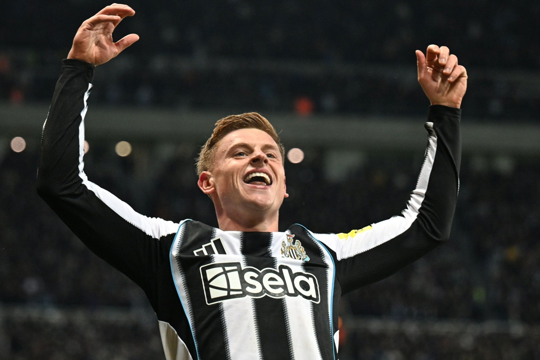 Newcastle hạ gục Man City nhờ 'thần tài' Harvey Barnes