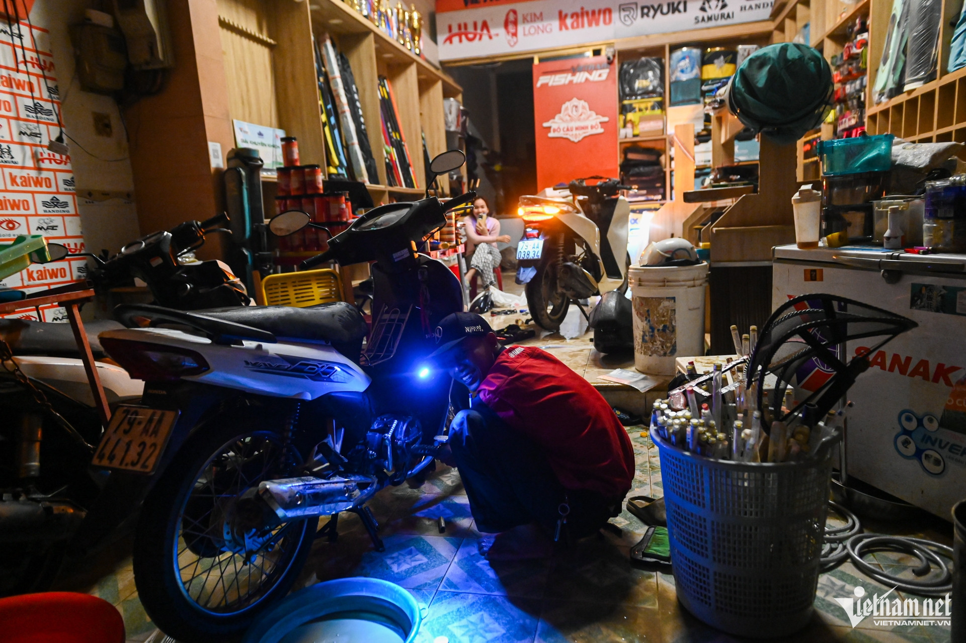 W-ngập lụt nha trang, sửa xe 18.jpg