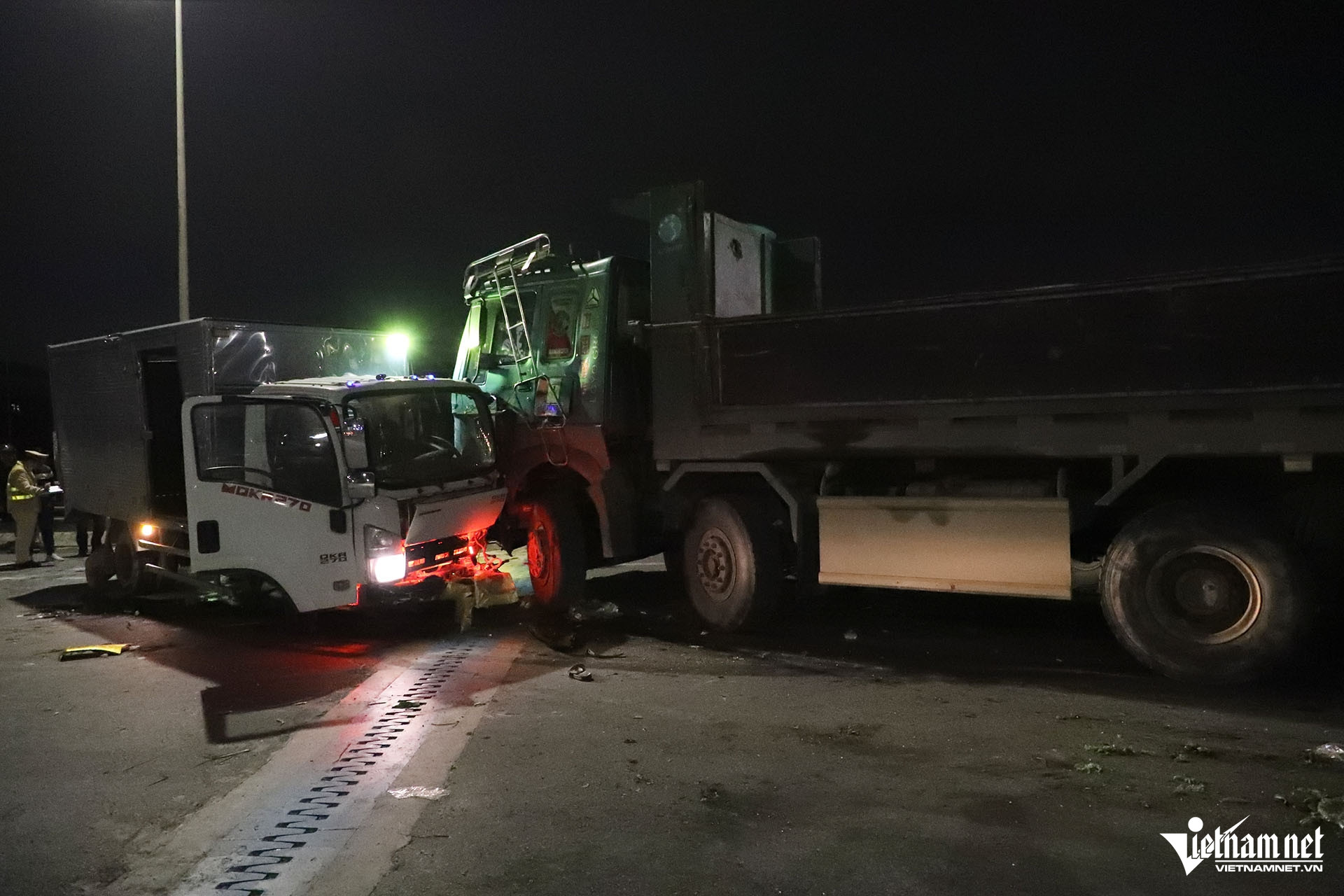 W-tai nan lien hoan 2.JPG.jpg