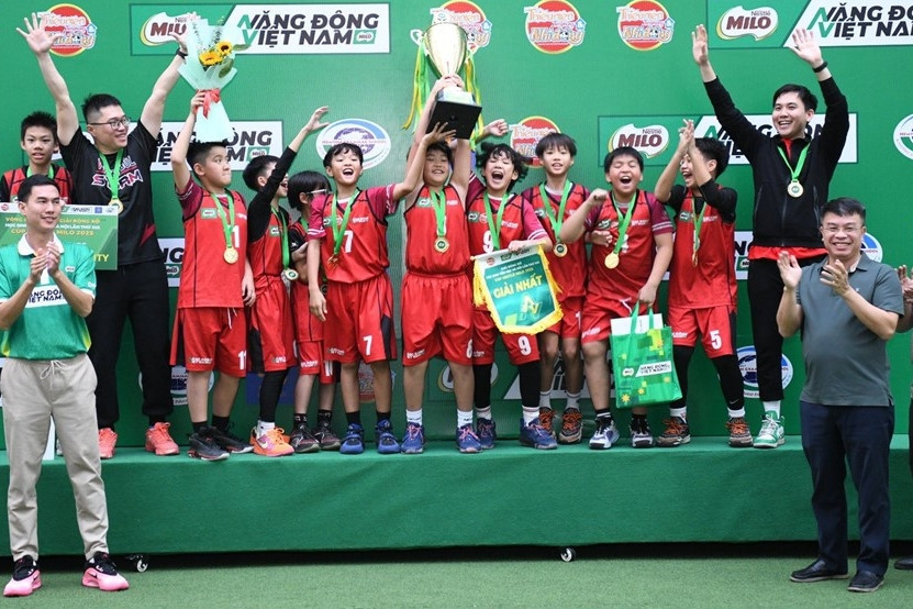 Xác định 2 nhà vô địch giải bóng rổ học sinh tiểu học Hà Nội 2025