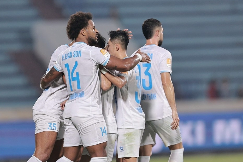 Xuân Son đá chính, Nam Định giành vé vào tứ kết Cúp Quốc gia