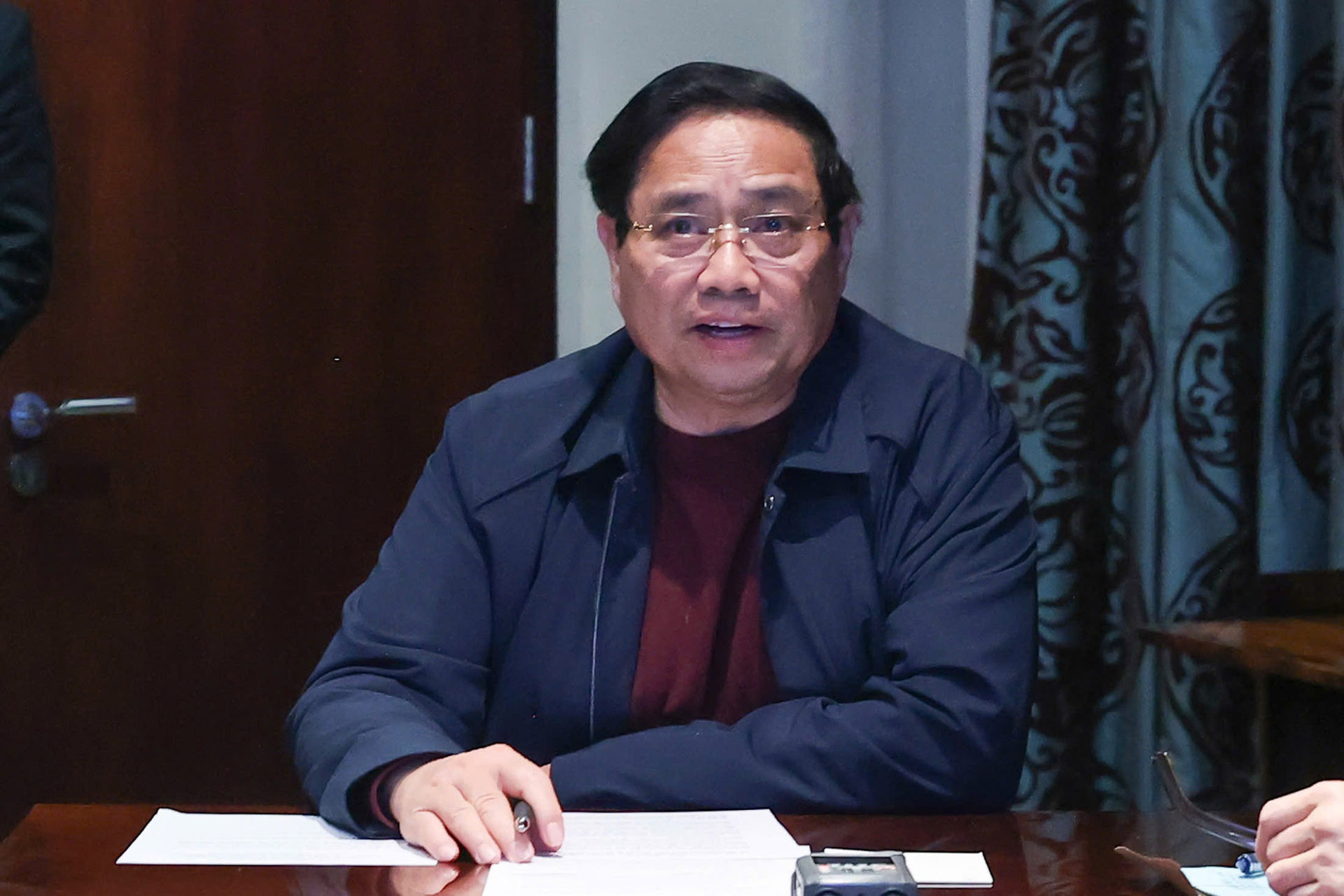 z725287150050298f16e9727e7a2226a08ee0bd589fb0a 1763856446030617697347.jpg