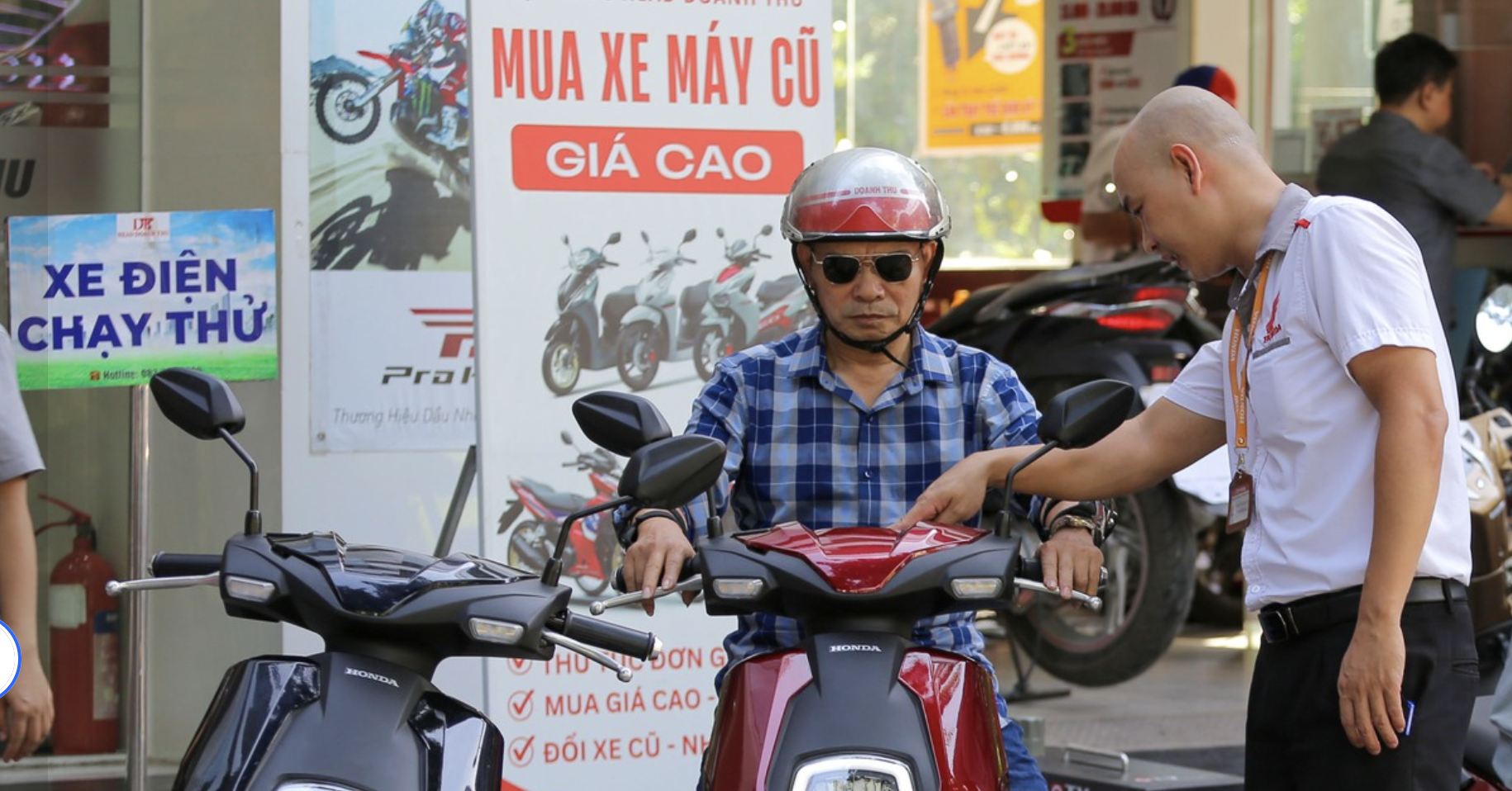 Hà Nội dự kiến hỗ trợ tối đa 5 triệu đồng cho mỗi người dân đổi sang xe máy điện