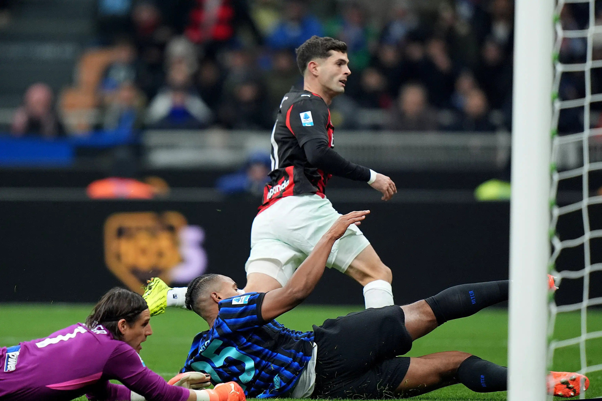 Pulisic Inter Milan.jpg