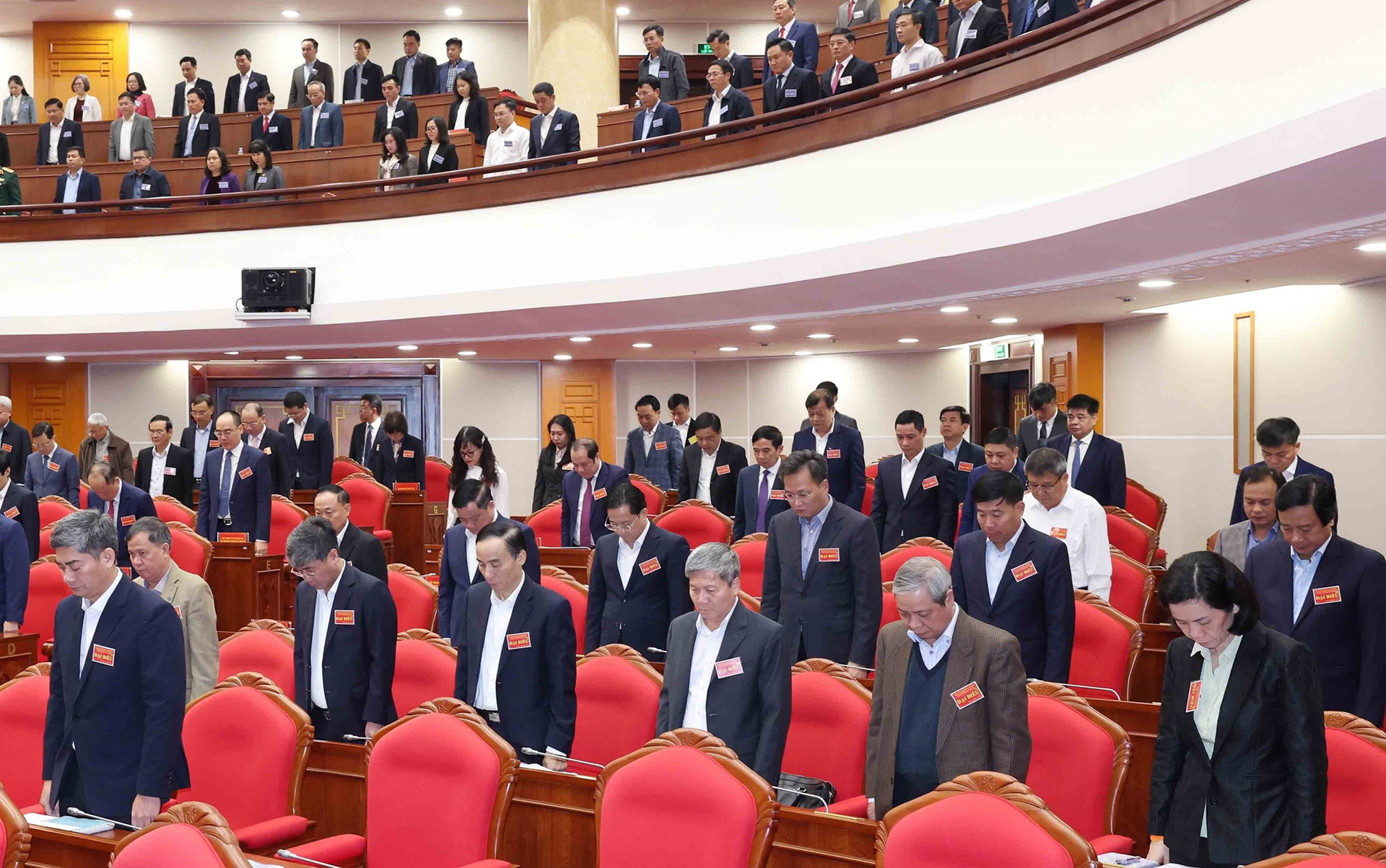 vnapotalhoinghitongketcongtackiemtragiamsatthihanhkyluatcuadangnam2025vanhiemkydaihoixiiicuadang8428596 1763950372464452066852.jpg