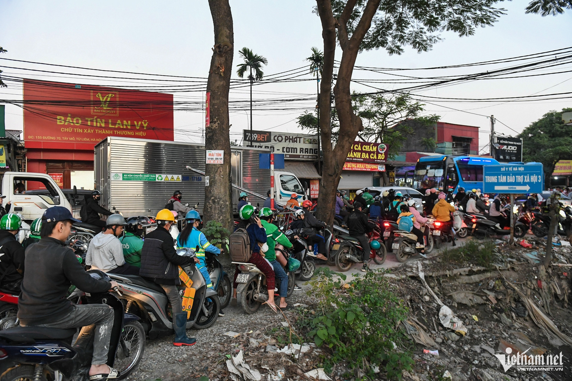 W-duong 70   du an   giao thong 8.jpg