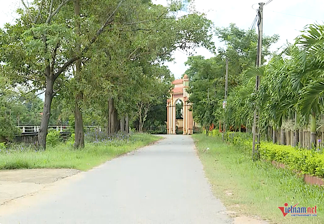 W-nong thon Le thuy.png