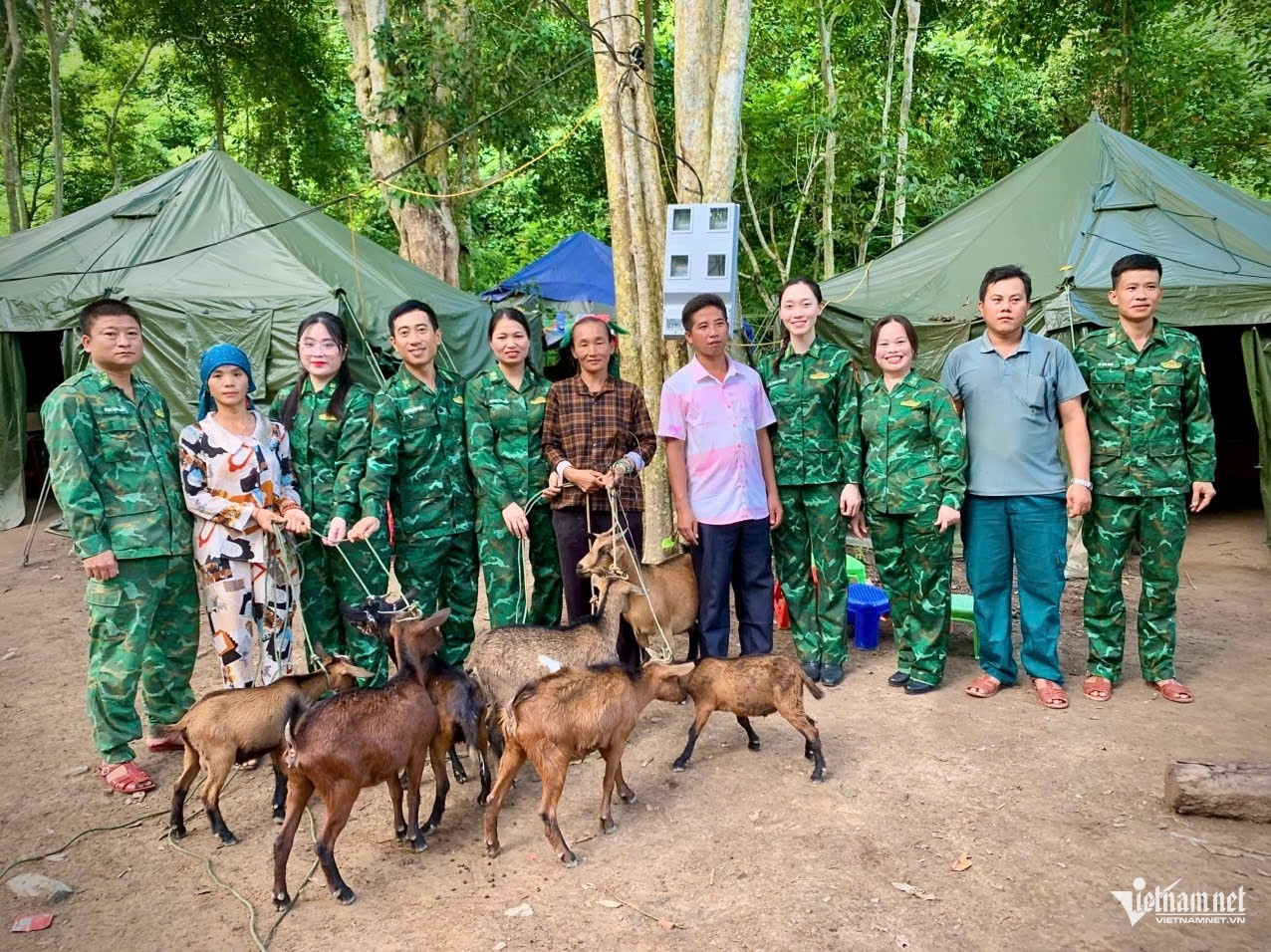 W-Tam Quang ảnh 3.jpg