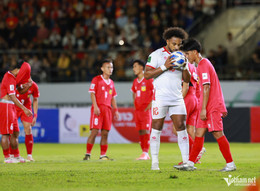 W-xuan son tuyen viet nam lao 2.jpg