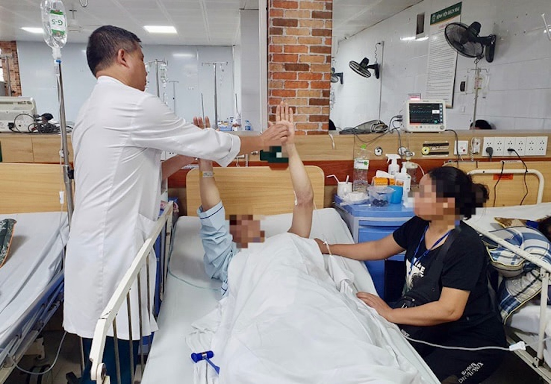 WHO khuyến nghị Việt Nam cấm kinh doanh thuốc lá điện tử, nung nóng