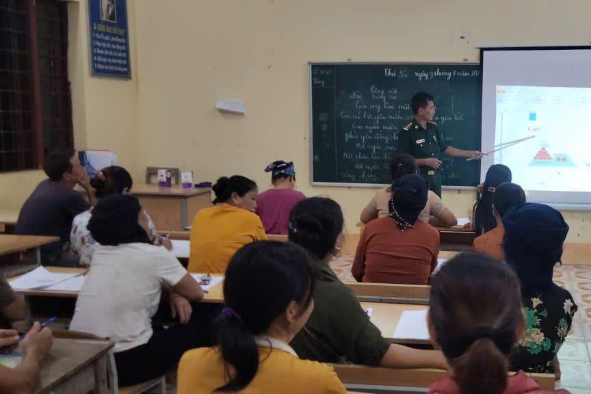 Bộ đội Biên phòng TP Huế đẩy mạnh tuyên truyền, giữ vững an ninh biên giới