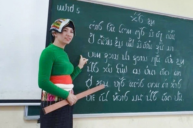 Cô giáo vùng cao và hành trình gìn giữ chữ Thái cho thế hệ trẻ