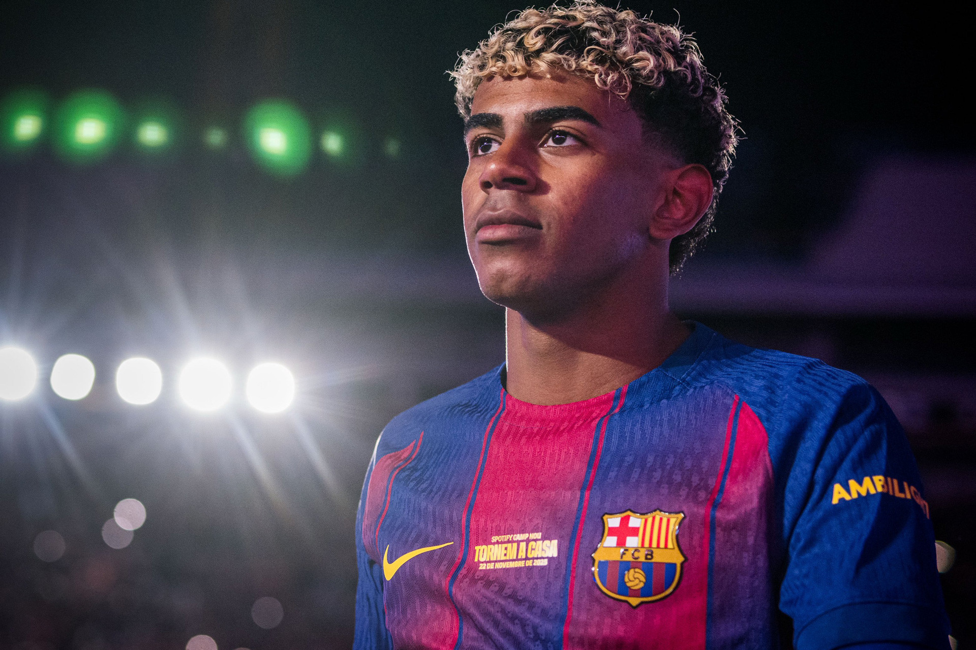 Lamine Yamal Barca.jpg