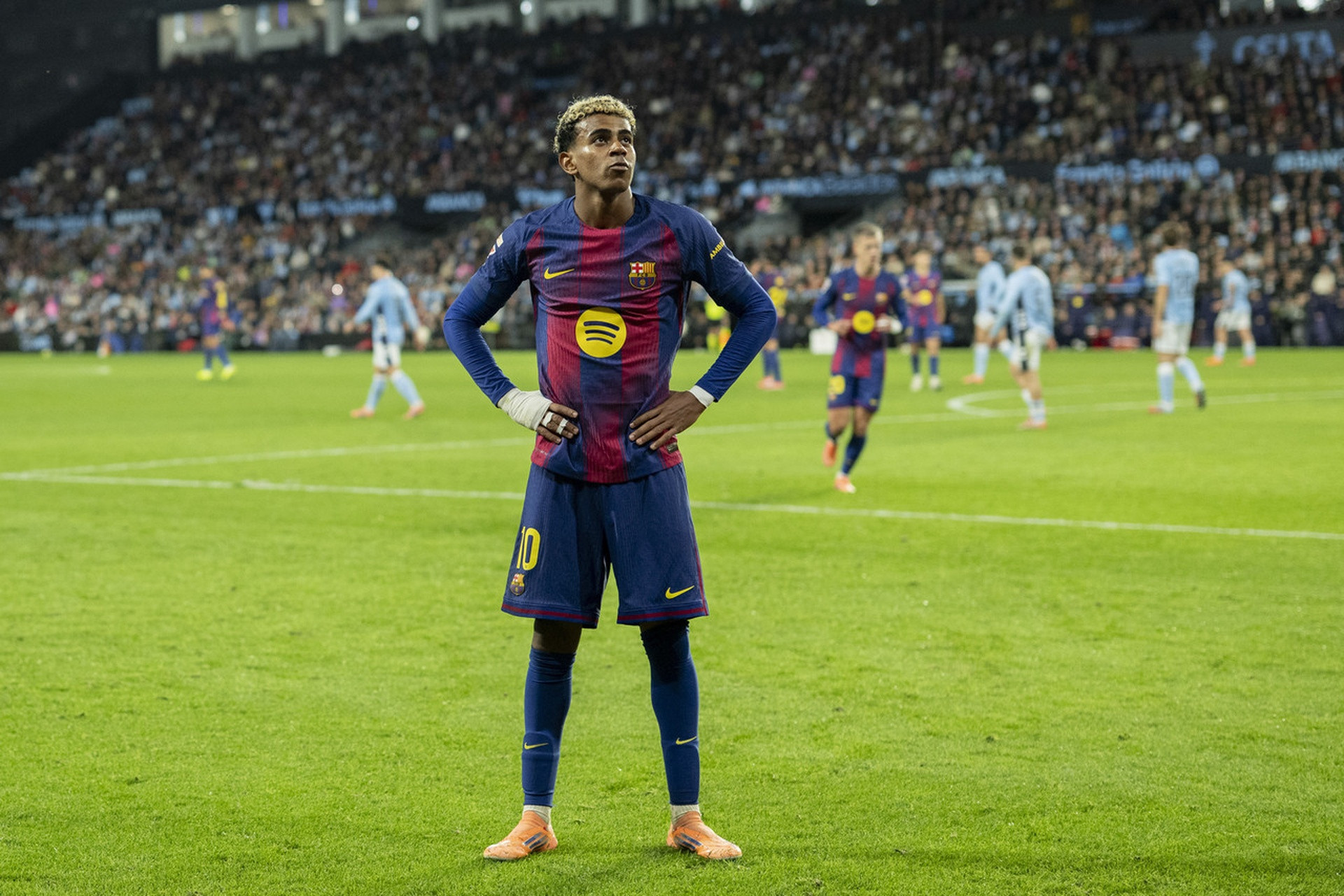 Lamine Yamal Barca Celta.jpg