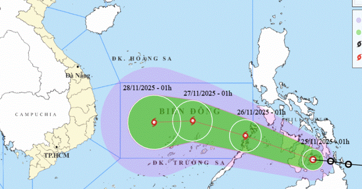 Tin mới nhất về áp thấp nhiệt đới sắp vào Biển Đông, có thể thành bão số 15