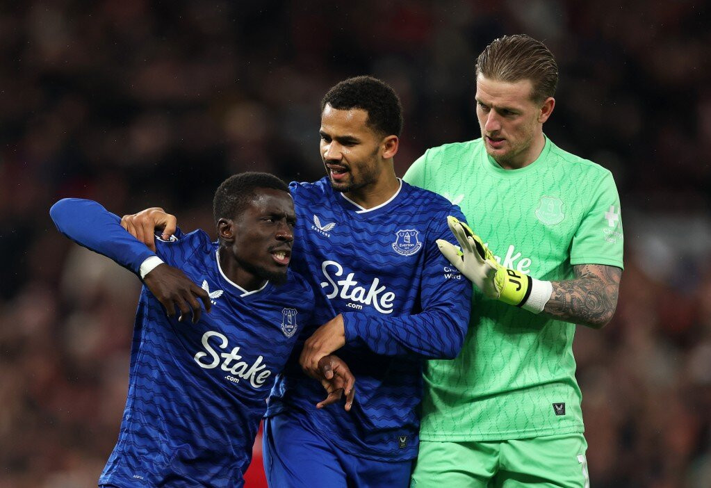 www_thesun_co_uk SOCCER Man Utd 20200991jpg JS1040842041 (1).jpg