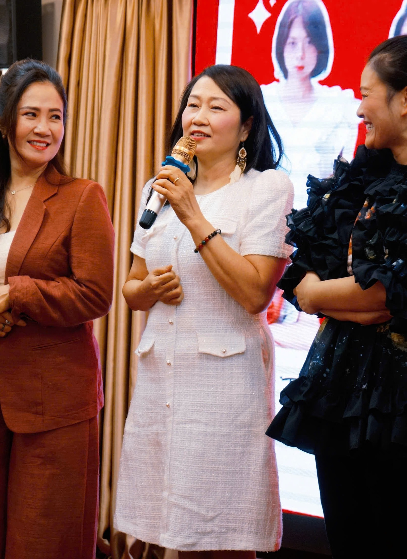 3d826990 84aa 4b2b bb04 44d6192c5b6e.jpg