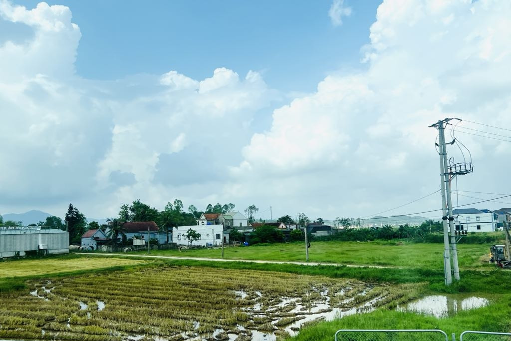 Chính phủ yêu cầu hỗ trợ thuế, phí, tín dụng để sớm khôi phục sản xuất sau bão