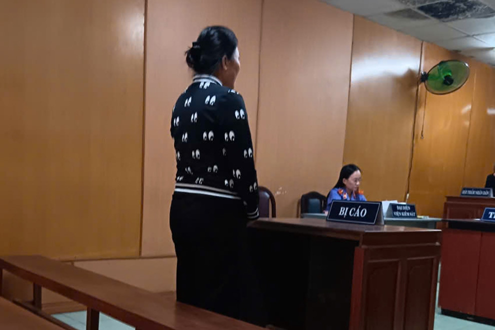 Gánh vác công ty thay chồng 'hờ', người phụ nữ sa vào đường lừa đảo