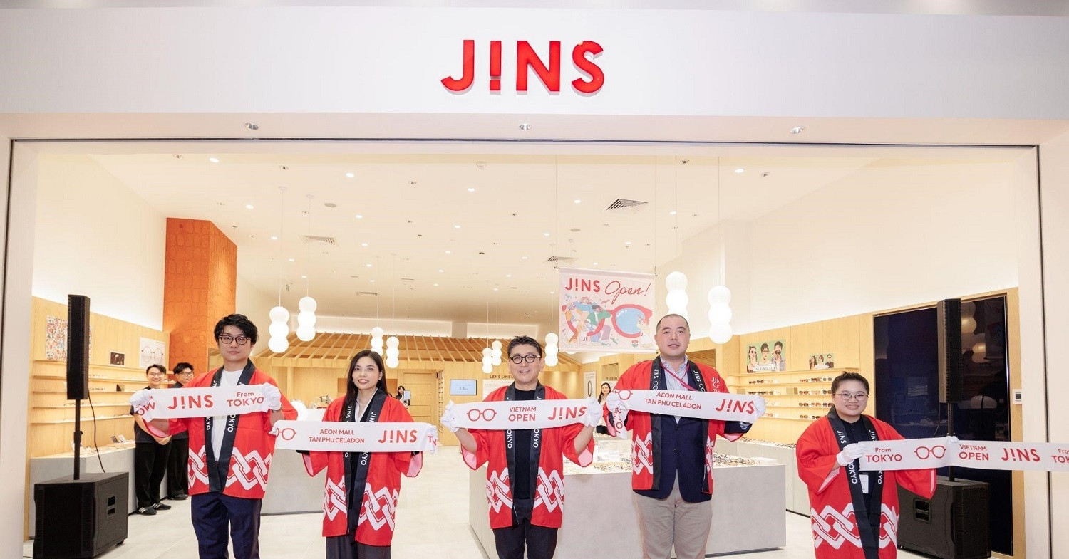 JINS khai trương 2 cửa hàng mới tại AEON Mall