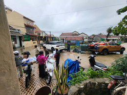 https://static-images.vnncdn.net/vps_images_publish/000001/000003/2025/11/26/lang-lo-homestay-mien-phi-989.jpg