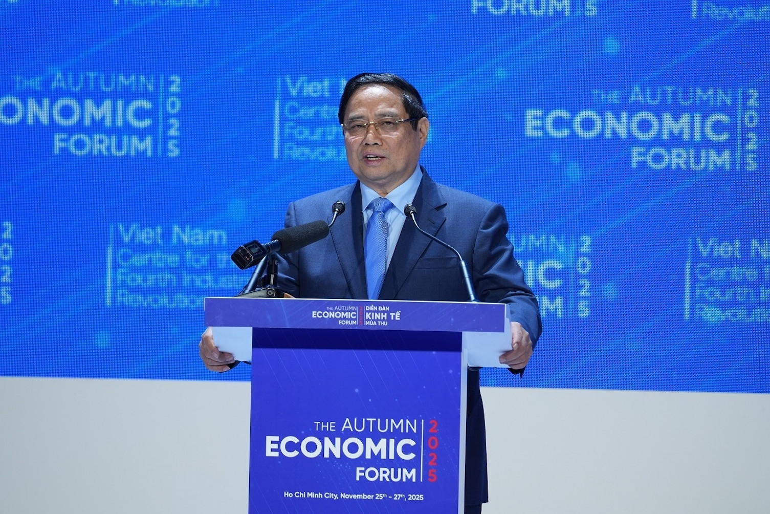 Thủ tướng: Việt Nam sẵn sàng mở cửa để đón dòng vốn xanh từ đối tác quốc tế