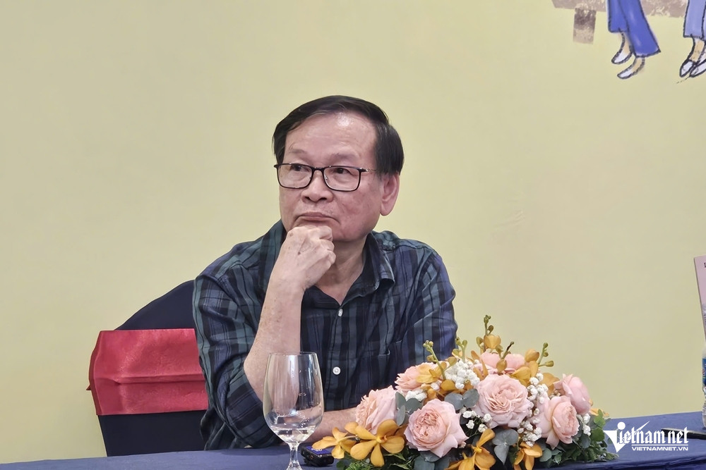 W-nguyen nhat anh 001.jpg