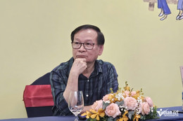 W-nguyen nhat anh 001.jpg