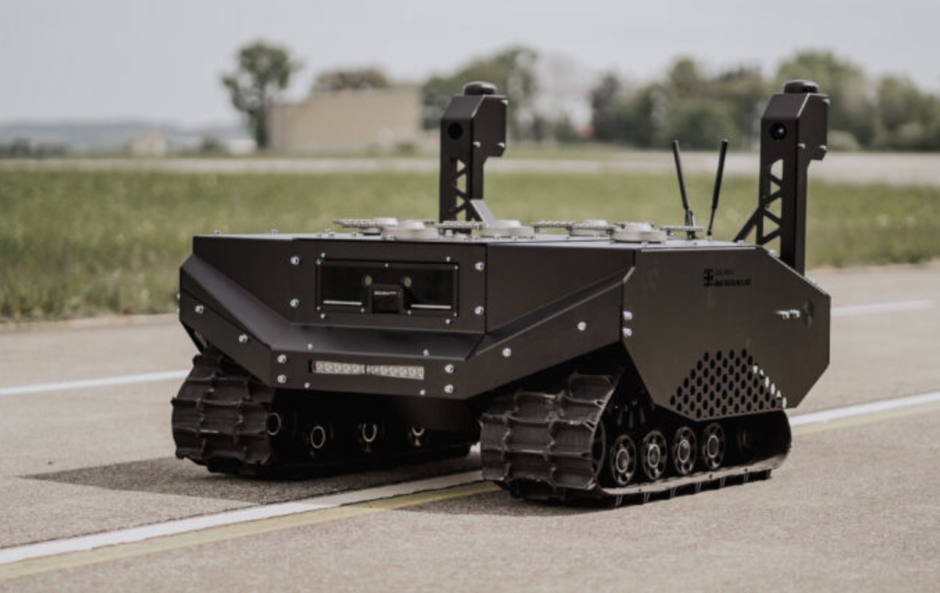 Xe mặt đất không người lái. Ảnh: ARX Robotic.