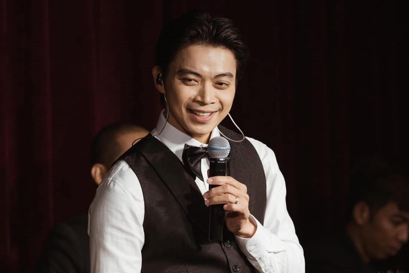 Ca sĩ Lân Nhã 'chơi trội' và lời xin lỗi