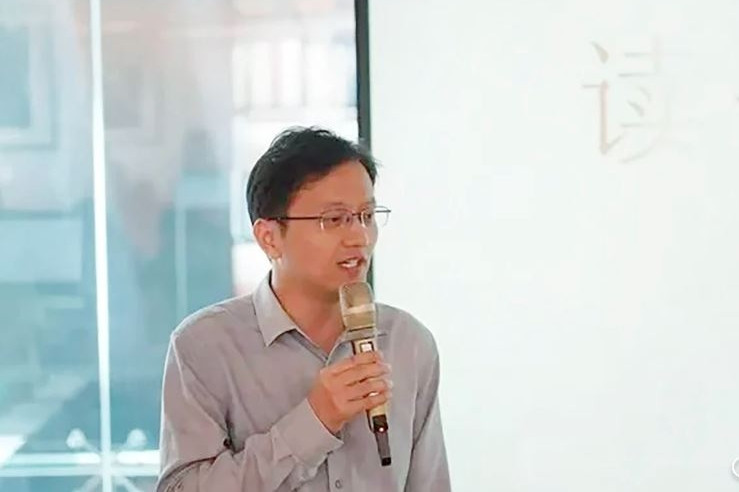 Giảng viên qua đời ở tuổi 44 giữa nỗi lo về áp lực lên giới học giả