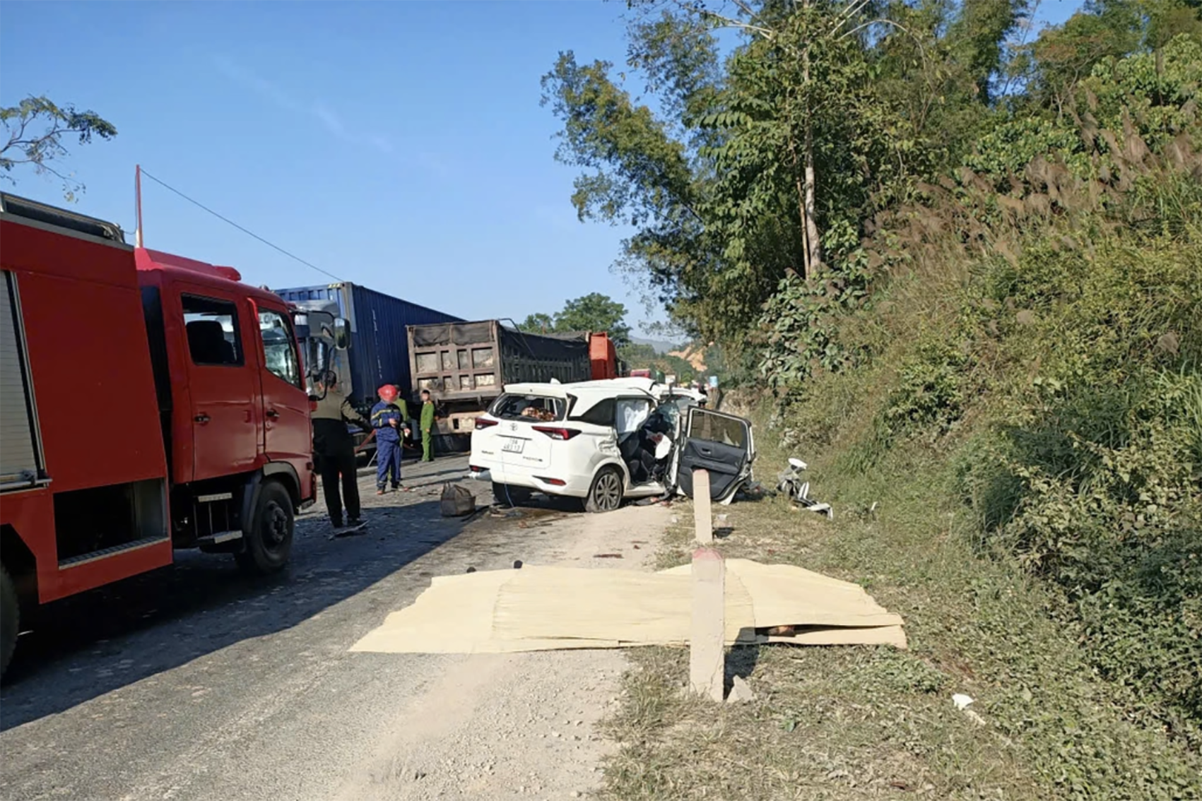 Lạng Sơn rà soát hạ tầng giao thông sau vụ tai nạn 4 người tử vong