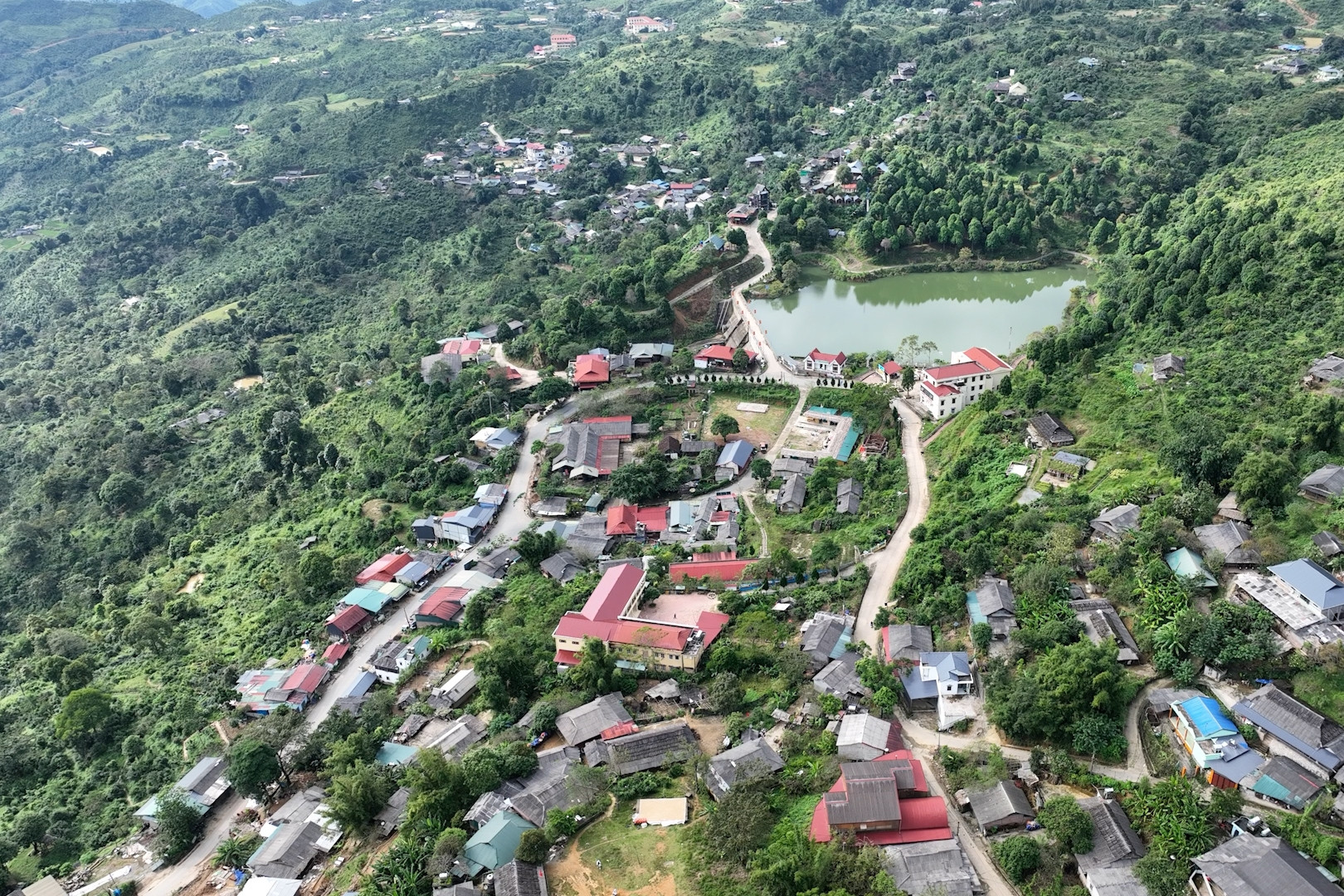 Lào Cai hướng tới xây dựng NTM hiệu quả, bền vững