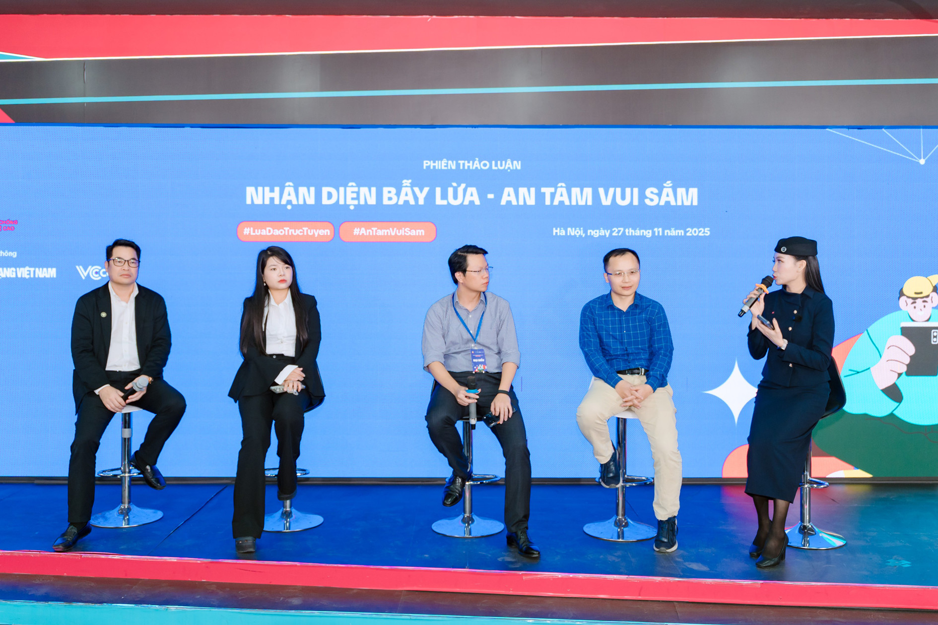 Lua dao truc tuyen .jpg