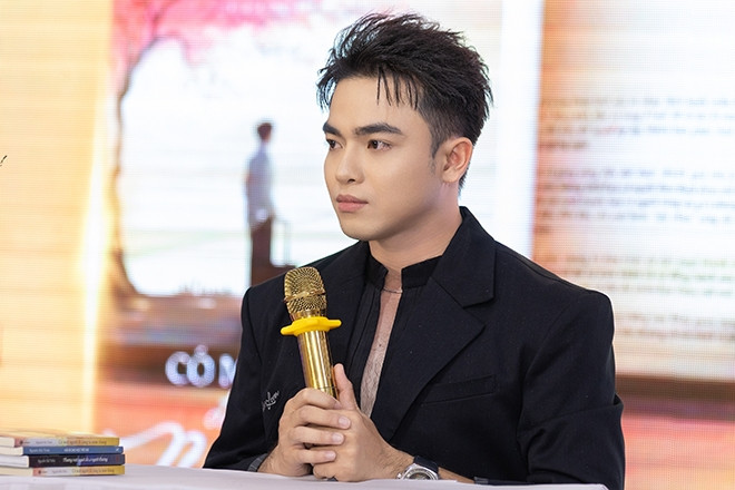 MC, nhà văn Hải Triều tuổi 30 viết sách từ những mất mát, thất bại trong đời