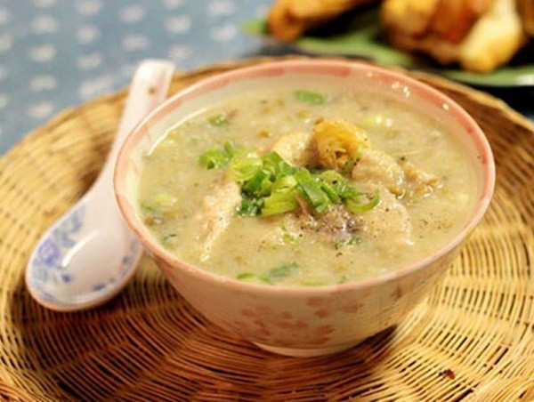 Mẹo nấu cháo cá thơm nức, ngon ngọt không còn mùi tanh - Ảnh 8.