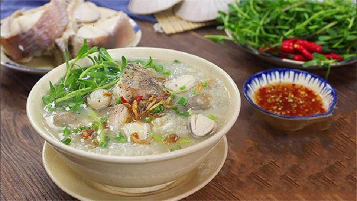 Mẹo nấu cháo cá thơm nức, ngon ngọt không còn mùi tanh - Ảnh 12.